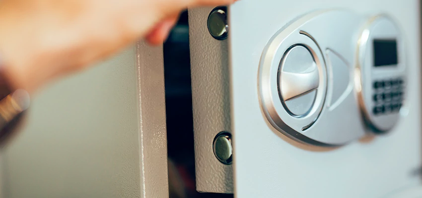Fingerprint Safe Openers in Homer Glen, IL