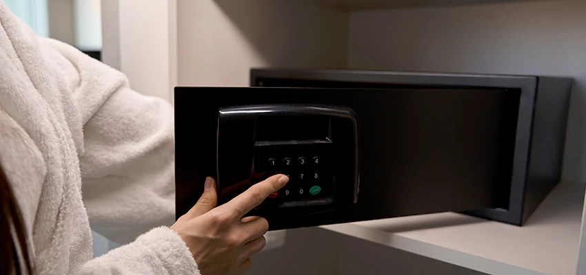 Safe Unlocking Service Company in Homer Glen, Illinois