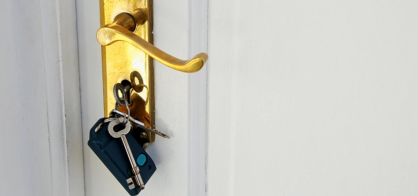 Broken Door Key Extraction in Homer Glen, IL